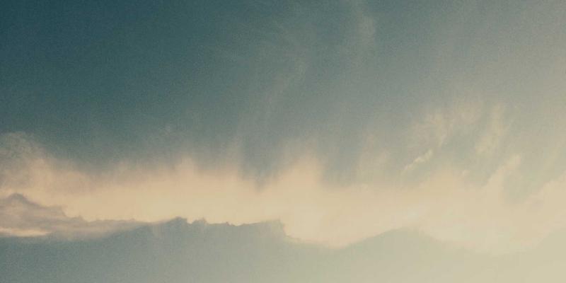 Wi-Fi 7核心技术深度解析：多链路操作如何重塑高密度场景下的网络性能与安全