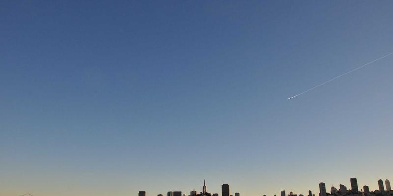 编程开发新视野：从叶脊拓扑到可编程交换芯片的数据中心网络架构演进