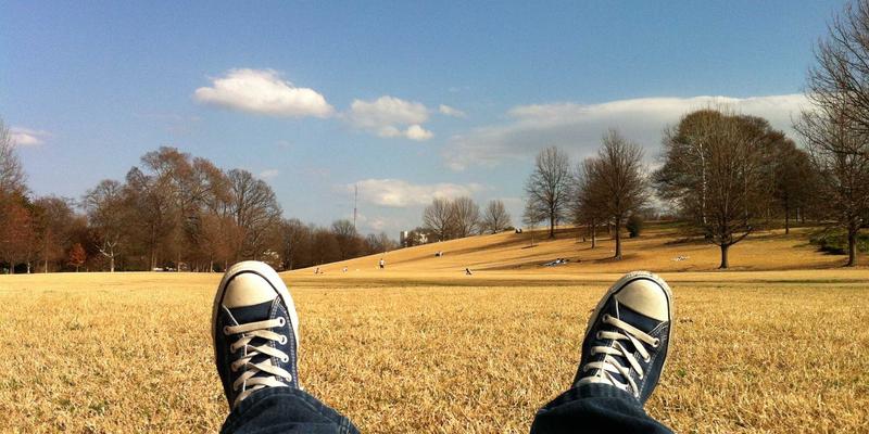 网络功能虚拟化（NFV）在电信云中的架构演进：技术融合与安全挑战